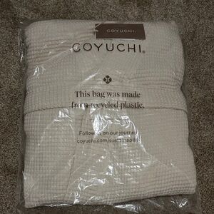Coyuchi Ivory Waffle Robe